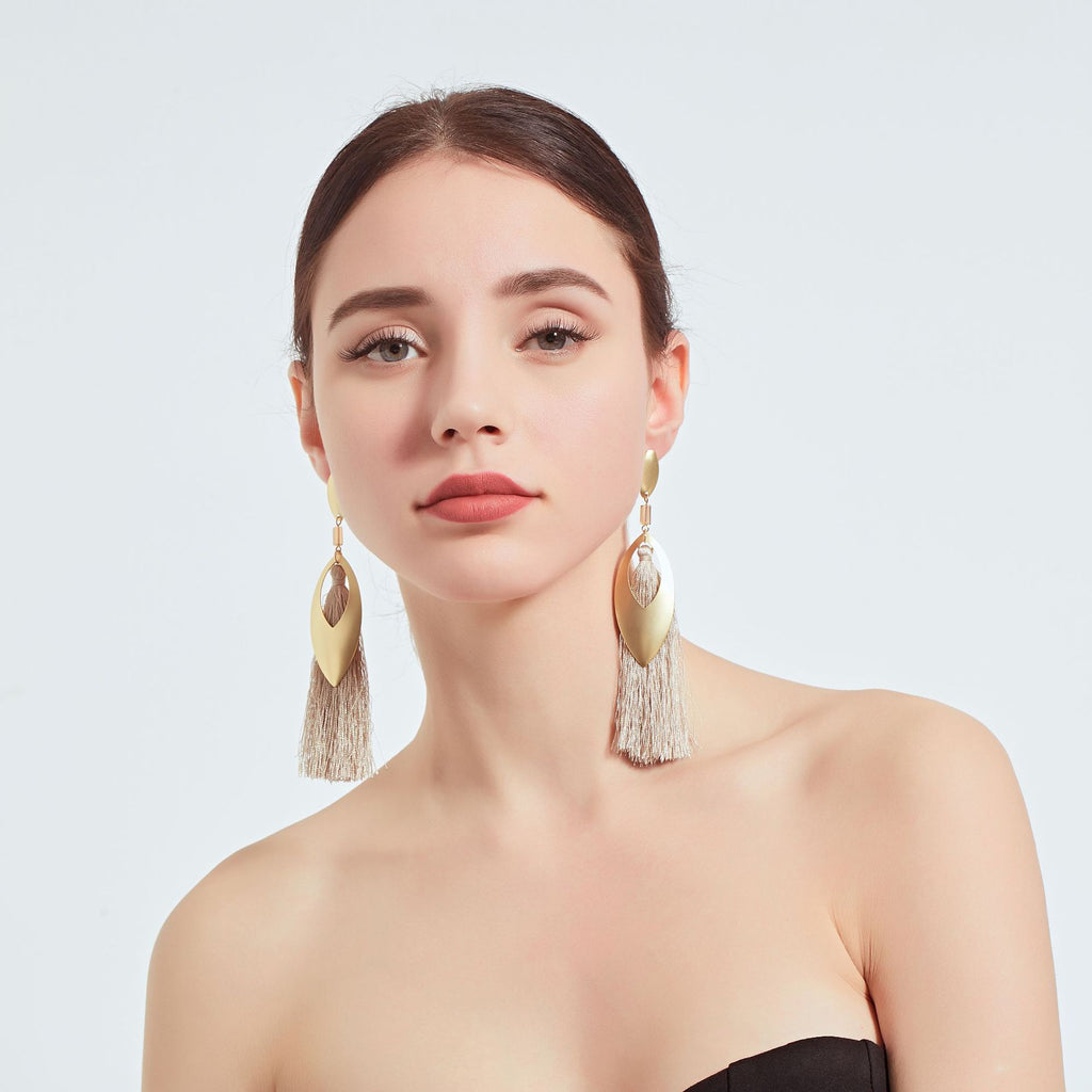 Carefully Selected Cross-Border Jewelry, European and American Fashion Tassel Earrings, Bohemian Alloy Personalized Ear Studs, Earrings, and Ear Accessories for Women