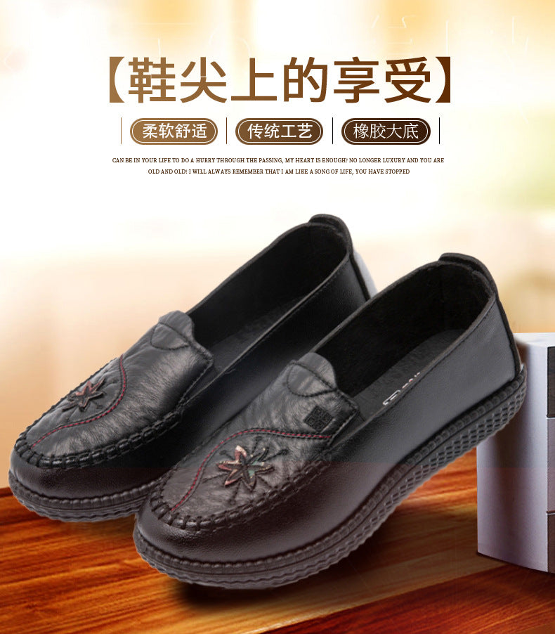Women's shoes single-layer shoes mother's shoes soft bottom soft surface Spring and Autumn new casual comfortable non-slip flat shoes mother's shoes embroidered shoes