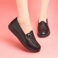 Women's shoes single-layer shoes mother's shoes soft bottom soft surface Spring and Autumn new casual comfortable non-slip flat shoes mother's shoes embroidered shoes