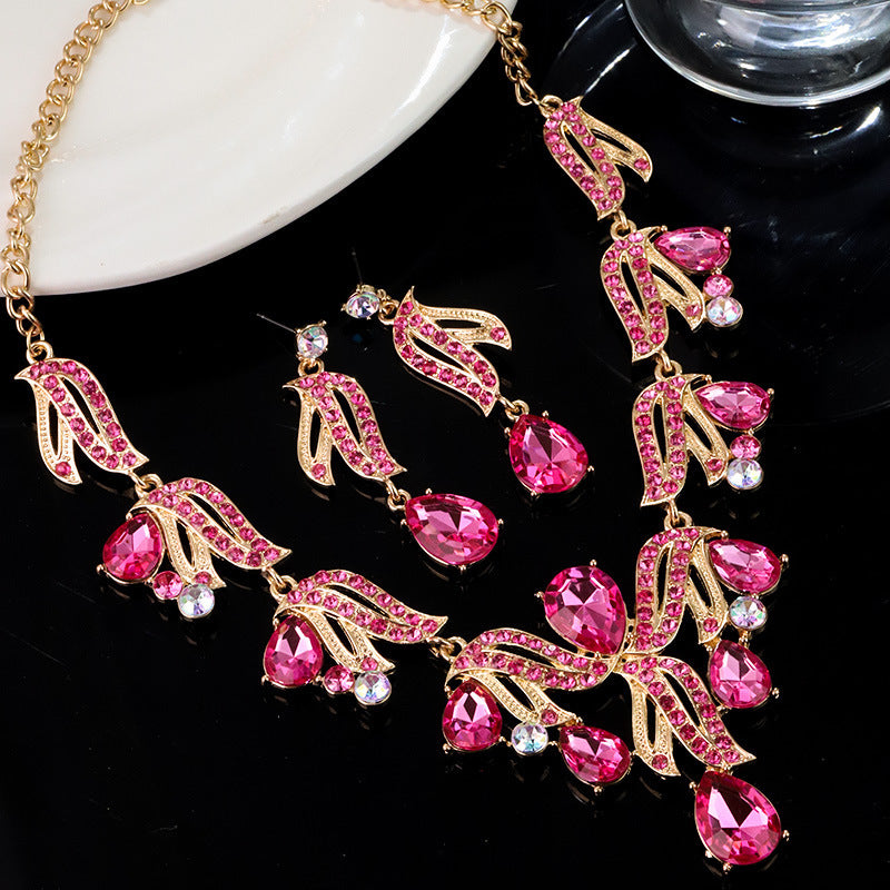 Parure de collier rétro audacieux (style international) pour femme : luxe, cristaux et élégance pour soirées et banquets – Vente directe d'usine