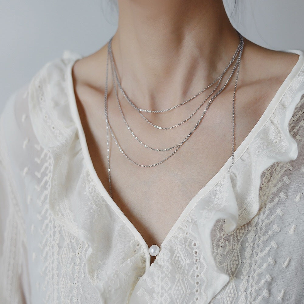 Collier chaîne fine et élégante (style européen/américain) – Chaîne de clavicule polyvalente – Bijou idéal pour chemisier ou robe