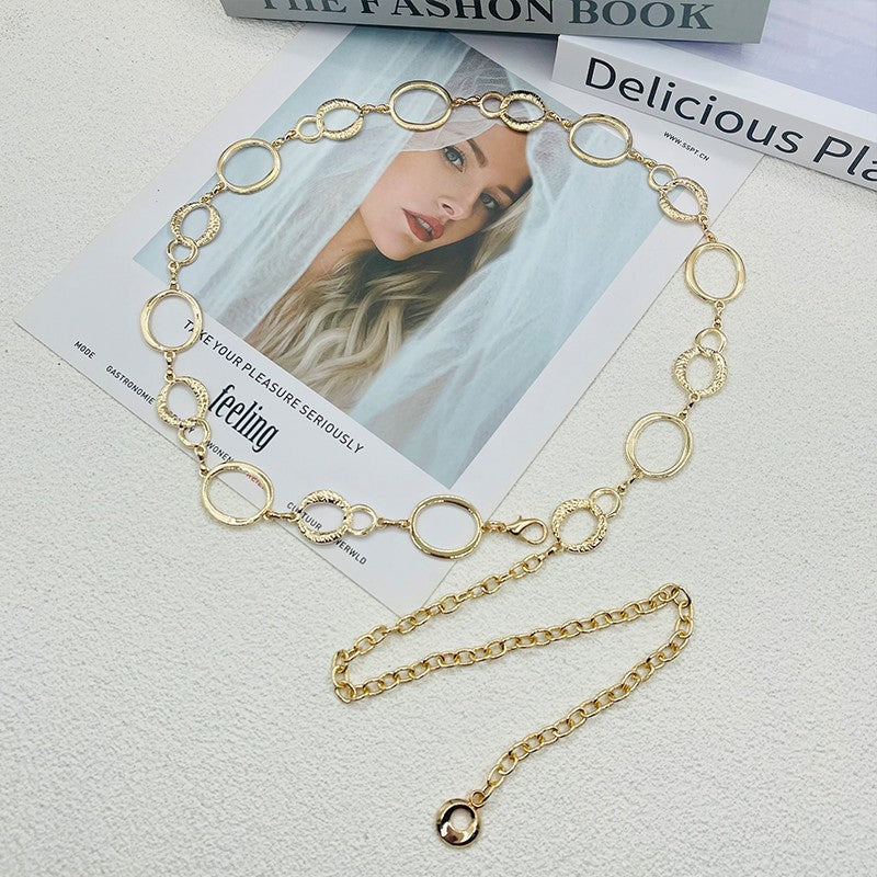 Ceinture métallique tendance (style « Insta ») : accessoire polyvalent pour jupes, pulls ou robes – Chaîne de taille fine et élégante