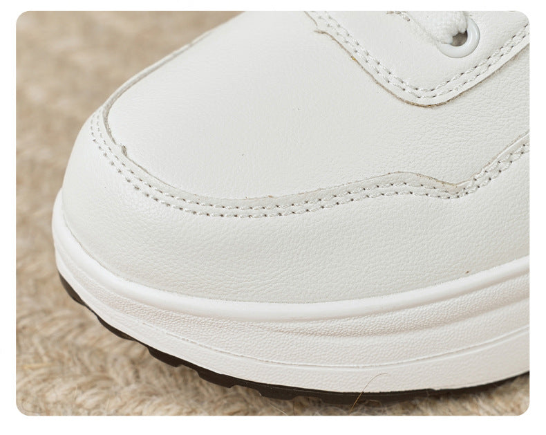 Baskets blanches populaires pour femme : modèle « rocking » (semelle incurvée) respirant – Idéales pour le sport et la marche (printemps/automne) – Semelles épaisses