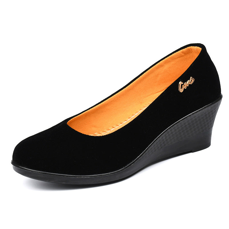Chaussures noires en polyuréthane pour femme : semelles épaisses et talons compensés – Adaptées aux cérémonies ou au travail (hôtellerie) – Style traditionnel « Vieux Pékin »