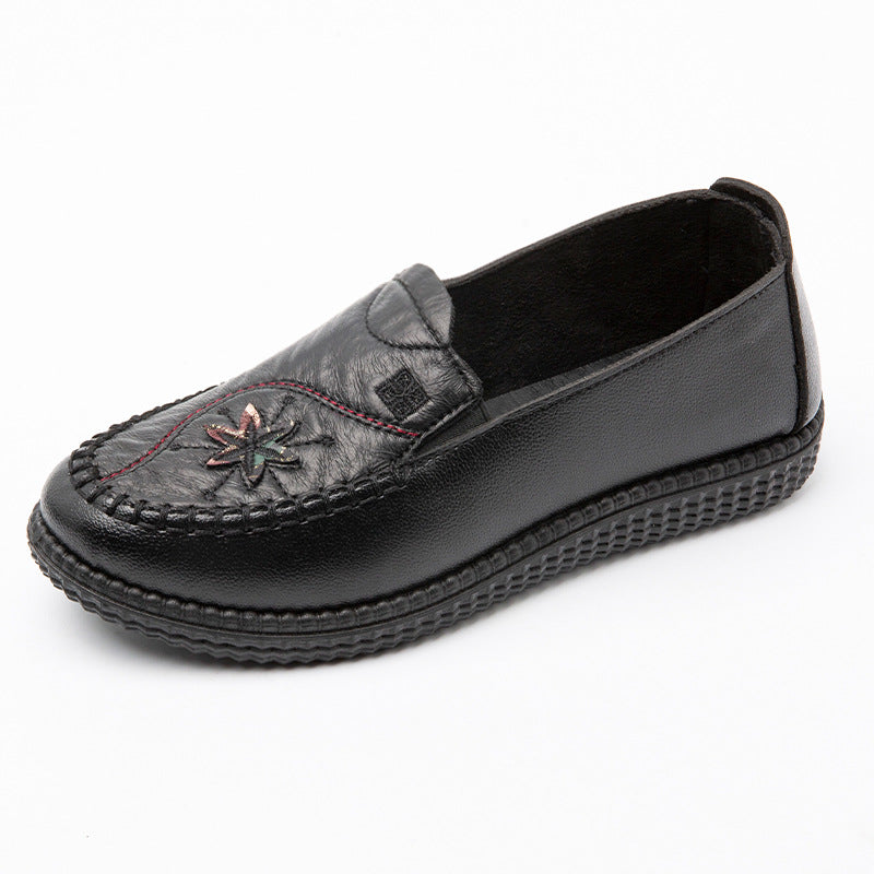 Women's shoes single-layer shoes mother's shoes soft bottom soft surface Spring and Autumn new casual comfortable non-slip flat shoes mother's shoes embroidered shoes