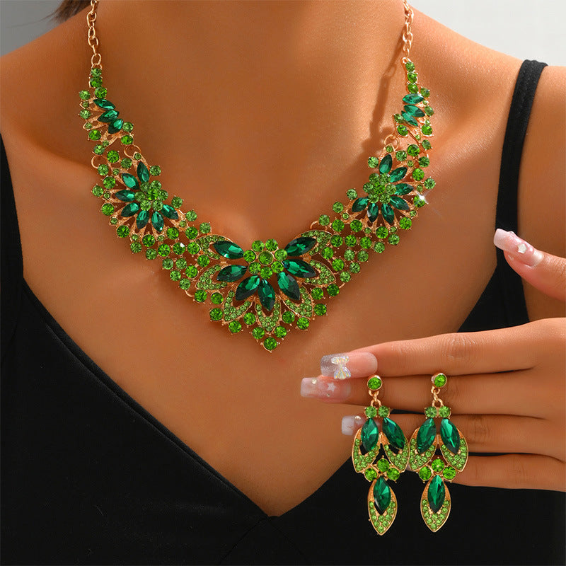Parure de collier rétro audacieux (style international) pour femme : luxe, cristaux et élégance pour soirées et banquets – Vente directe d'usine