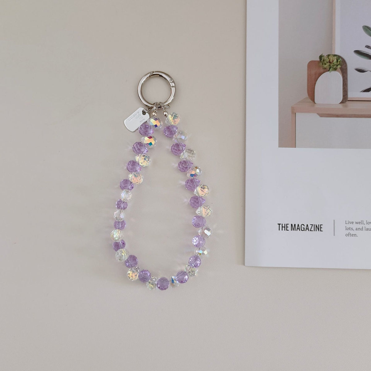 Phone Lanyard Ins Style Light Luxury Crystal Phone Holder Chain Niche Exquisite Camera Strap Accessory Keychain