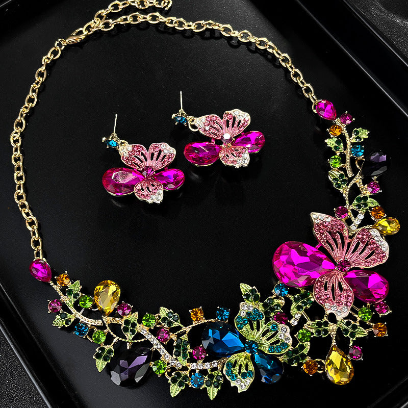 Parure de collier rétro audacieux (style international) pour femme : luxe, cristaux et élégance pour soirées et banquets – Vente directe d'usine