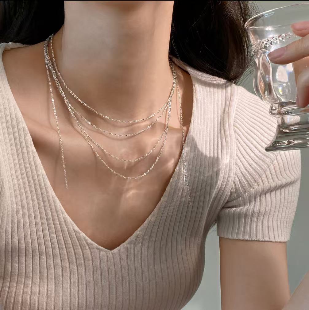 Collier chaîne fine et élégante (style européen/américain) – Chaîne de clavicule polyvalente – Bijou idéal pour chemisier ou robe