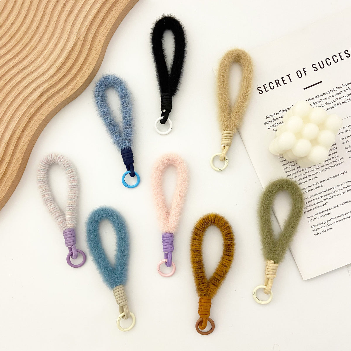 2024 New Stuffed Mobile Phone Lanyard Wrist Strap Multi-Color Short Imitation Mink Mobile Phone Case Lanyard Mobile Phone Chain