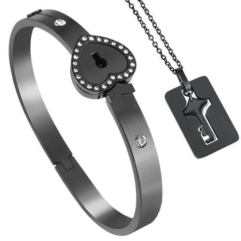 Titanium Steel Couple Jewelry Set Love Lock Bracelet Key Unlocking Valentine's Day Gift Yiwu Accessories Manufacturer Wholesale