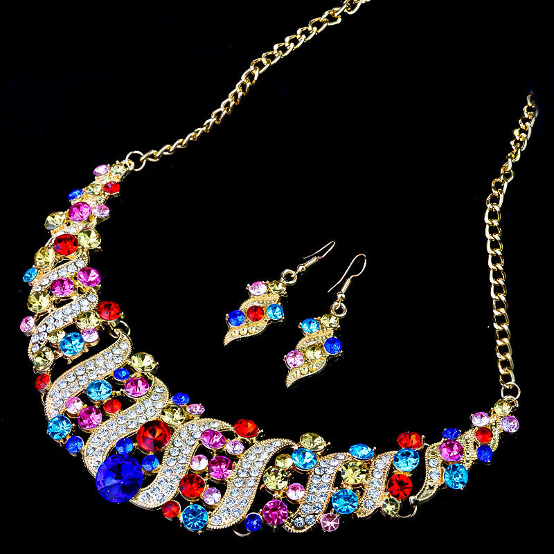 Parure de collier rétro audacieux (style international) pour femme : luxe, cristaux et élégance pour soirées et banquets – Vente directe d'usine