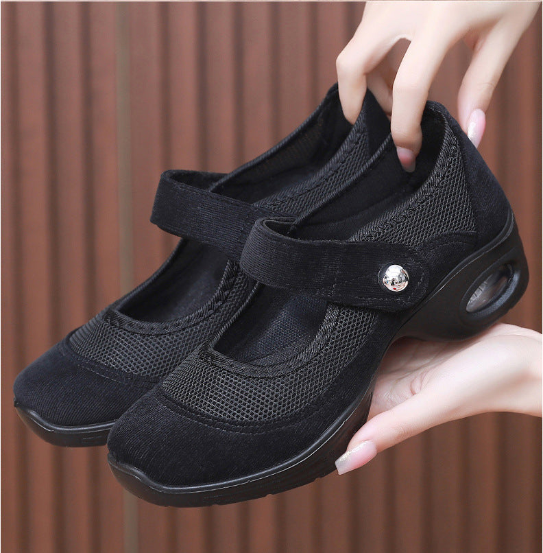 Dancing Shoes Women's Comfortable Soft Sole Square Dancing Women's Shoes Mesh Shoes for Moms Old Beijing Cloth Shoes Thick Sole Work Shoes