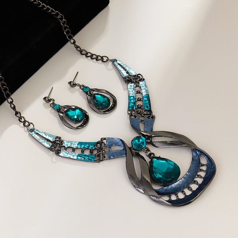 Parure de collier rétro audacieux (style international) pour femme : luxe, cristaux et élégance pour soirées et banquets – Vente directe d'usine