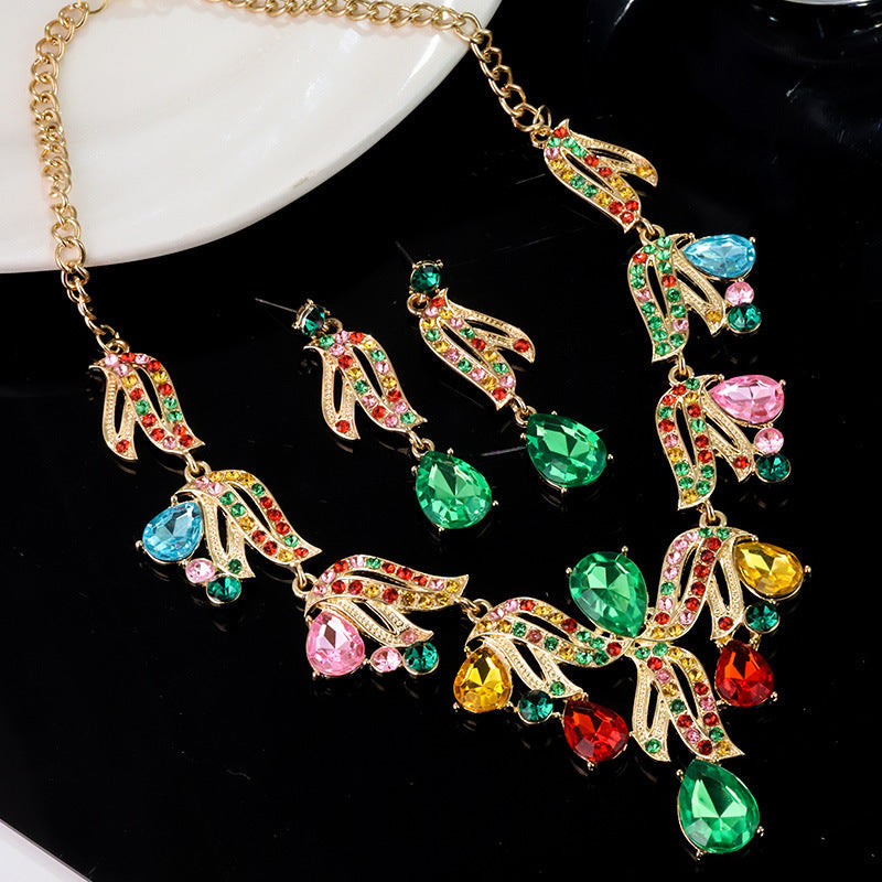 Parure de collier rétro audacieux (style international) pour femme : luxe, cristaux et élégance pour soirées et banquets – Vente directe d'usine
