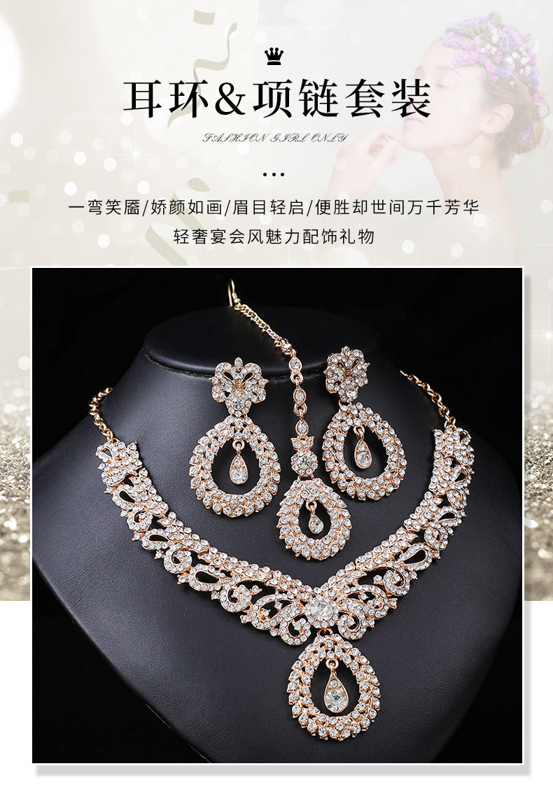 European and American Accessories Exaggerated Retro Necklace Set Women's Luxury Crystal Banquet Dress Accessories Clavicle Chain Three-Piece Set