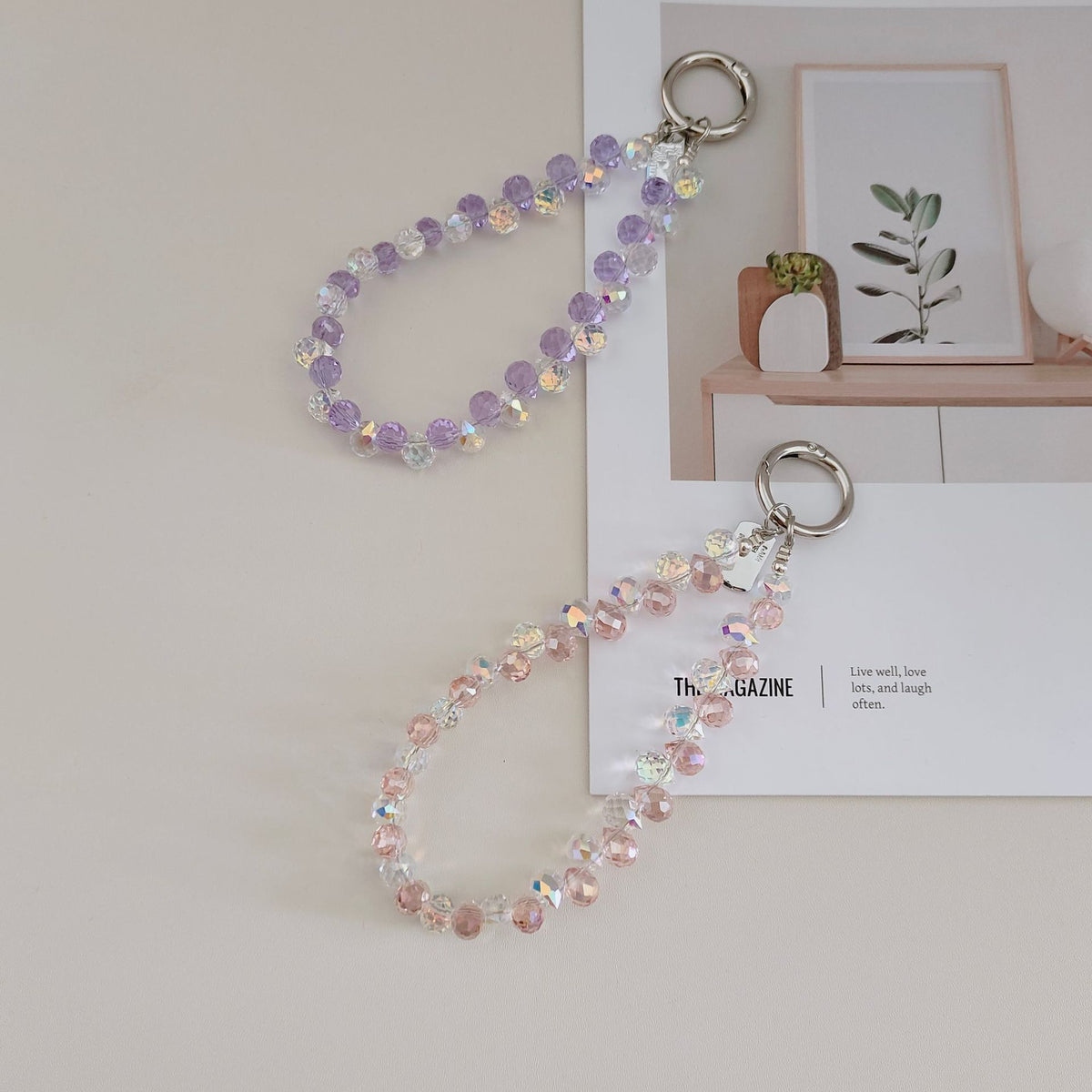 Phone Lanyard Ins Style Light Luxury Crystal Phone Holder Chain Niche Exquisite Camera Strap Accessory Keychain