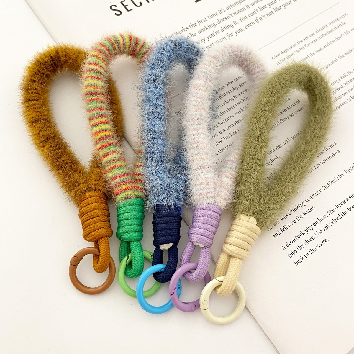 2024 New Stuffed Mobile Phone Lanyard Wrist Strap Multi-Color Short Imitation Mink Mobile Phone Case Lanyard Mobile Phone Chain