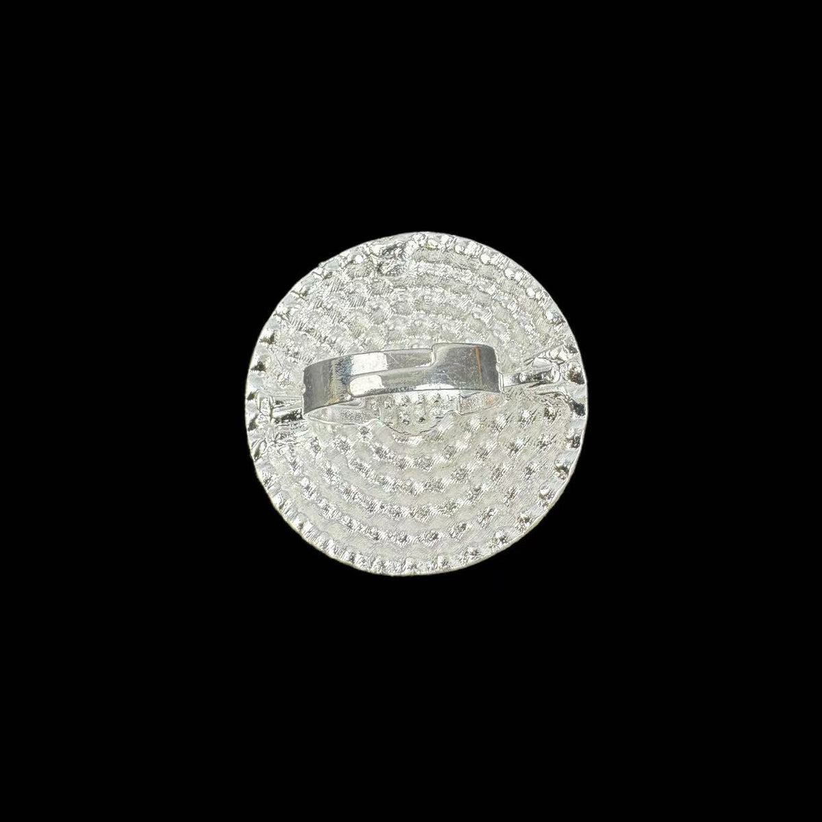 Bague tendance haut de gamme – Anneau géométrique rond avec effet irisé (couleur AB) et strass – Accessoire polyvalent et original