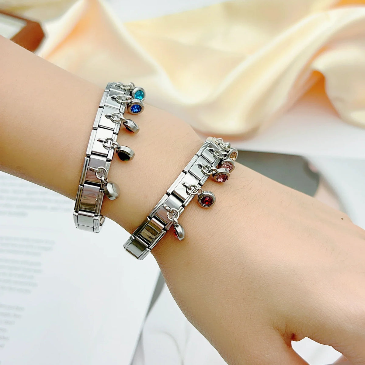 2025 femmes mode douze mois Zircon italien breloques liens modulaire ajustement 9mm en acier inoxydable élastique Bracelet bricolage fabrication de bijoux