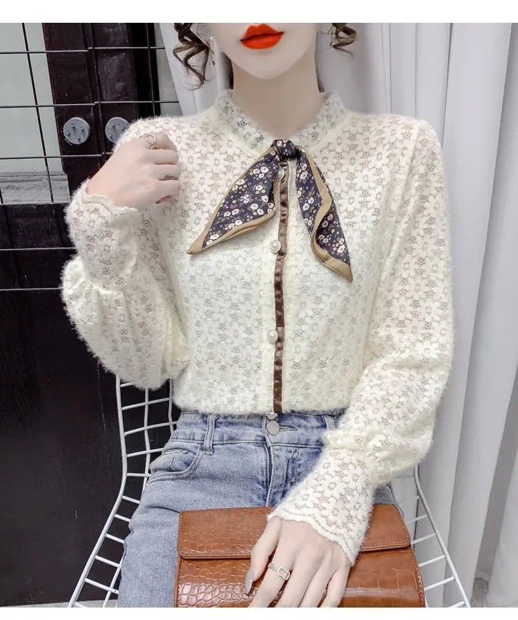 Chemise en velours pour femmes, automne hiver, écharpe à manches longues, collier, chemise en dentelle imprimée, haut à manches bouffantes intérieures en maille à la mode