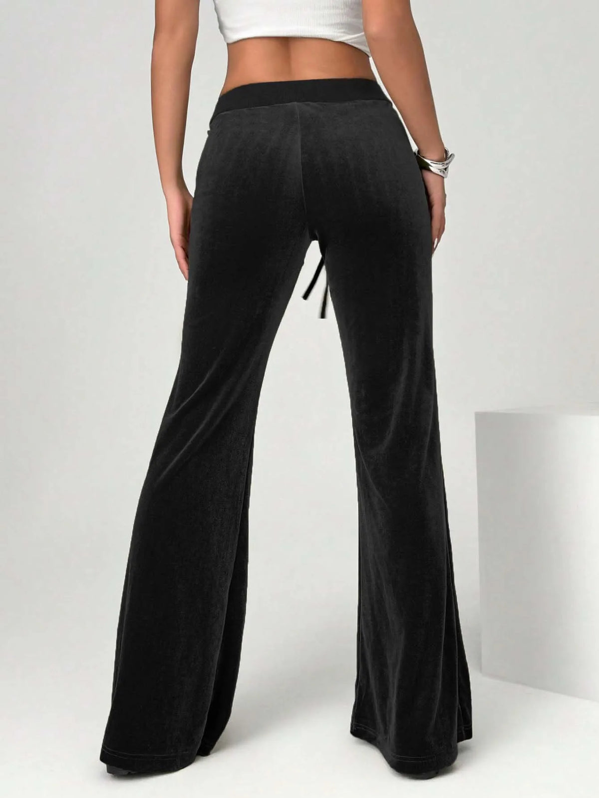 2025 pantalons décontractés en velours simples et élégants pour femmes automne et hiver pantalon à jambes larges avec cordon de serrage