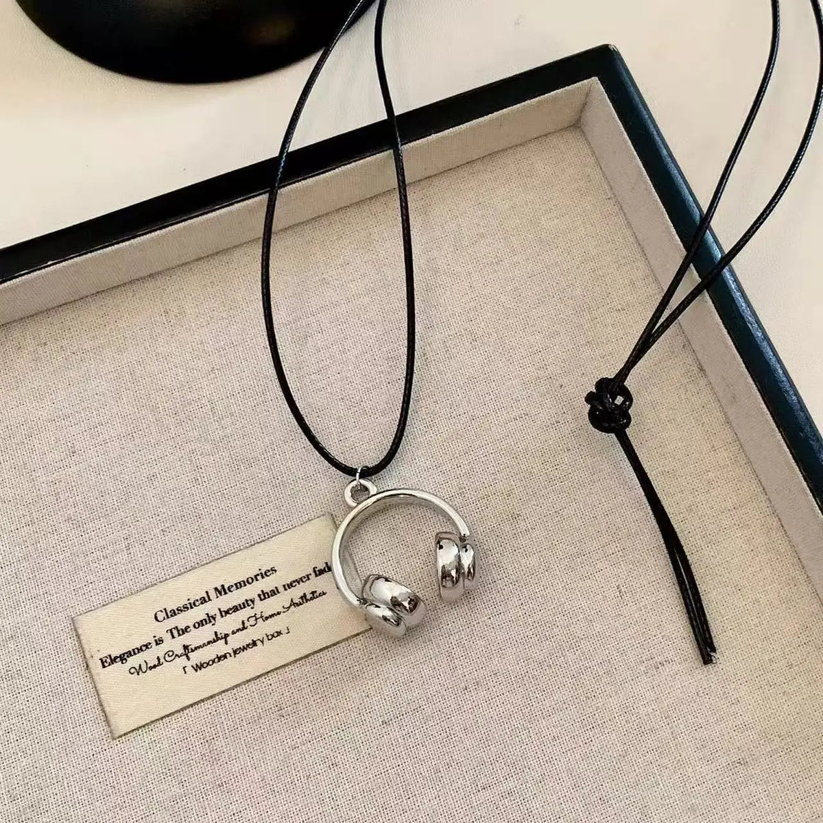 Collier avec pendentif pour écouteurs minimalistes pour femmes, longue corde réglable, chaînes de pull, cadeaux de fête, accessoires bijoux Y2K