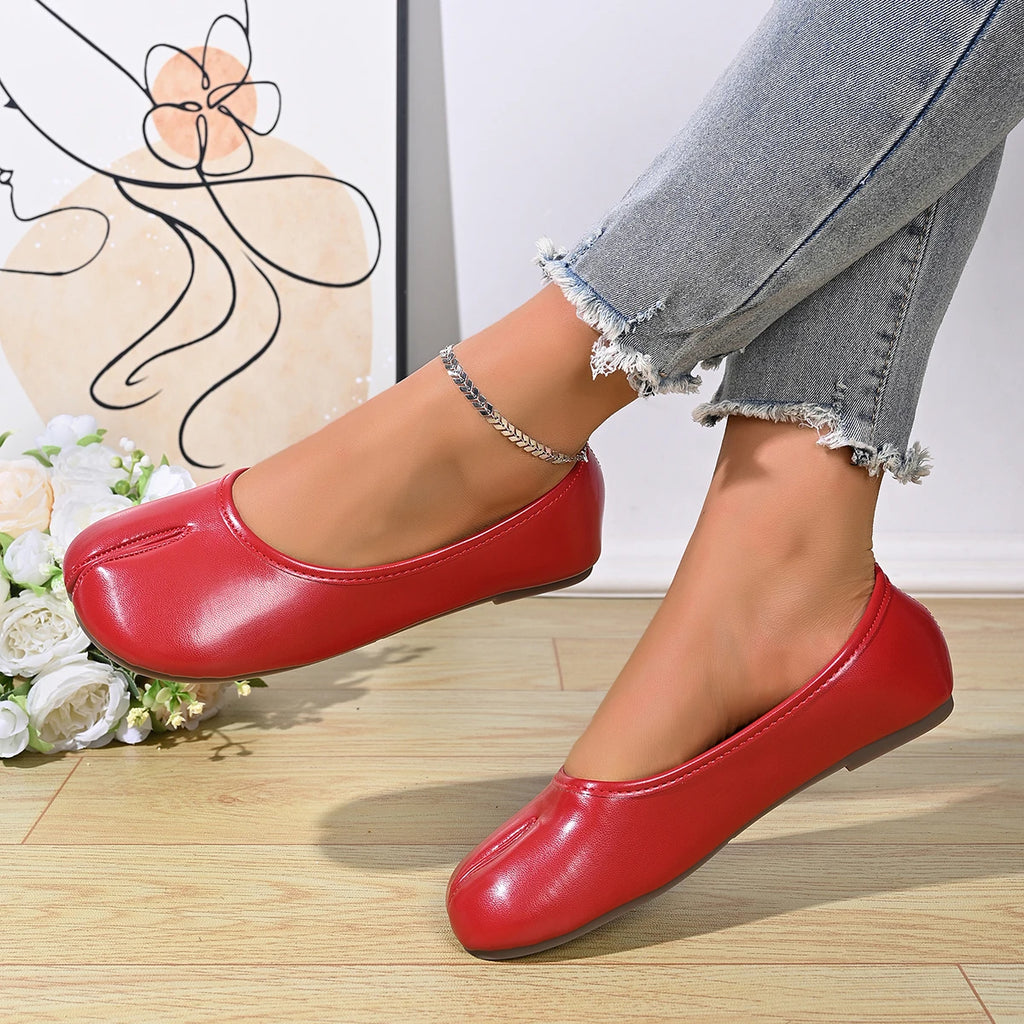 Chaussures Tabi en cuir PU tendance pour femmes, fabriquées à la main, chaussures plates de haute qualité, design de luxe, mules à bout fendu.