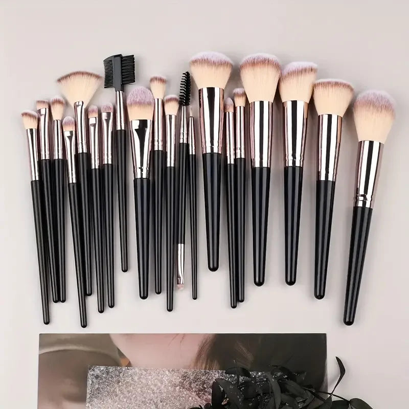Ensemble de pinceaux de maquillage doux et moelleux, pour fard à paupières, fond de teint, correcteur, blush, Kabuki, outil de beauté professionnel pour femmes, 3 à 20 pièces