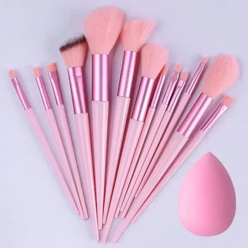 Ensemble de pinceaux de maquillage professionnels - Pinceaux Kabuki et estompeurs doux et moelleux pour fond de teint, poudre, fard à paupières |   Kit d'outils de beauté