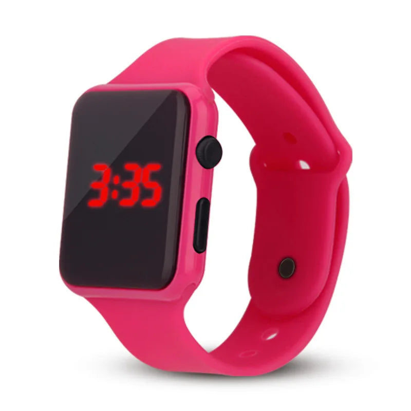 Montres de mode chaude hommes femme Sport montre LED étudiant lumineux adulte Couple électronique montre numérique horloge électronique Hodinky