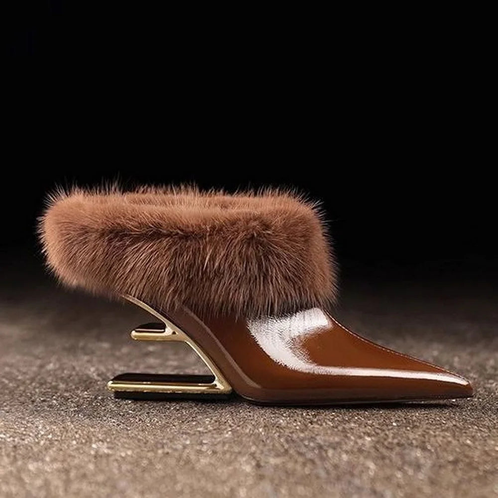 Nouvelles mules pour femmes, bottines à talon haut, chaussures d'hiver fourrées, pantoufles à bout pointu, chaussures compensées à enfiler