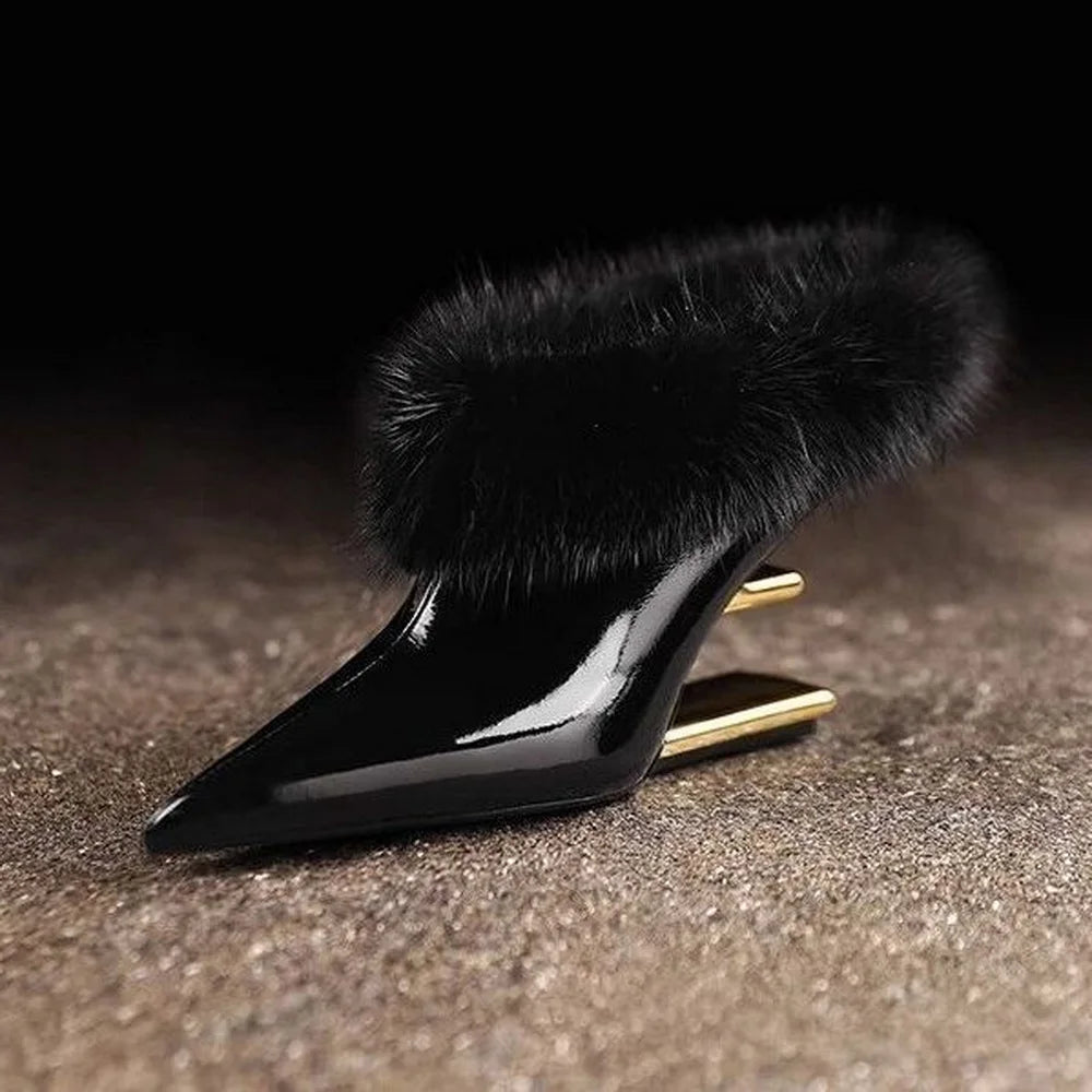 Nouvelles mules pour femmes, bottines à talon haut, chaussures d'hiver fourrées, pantoufles à bout pointu, chaussures compensées à enfiler