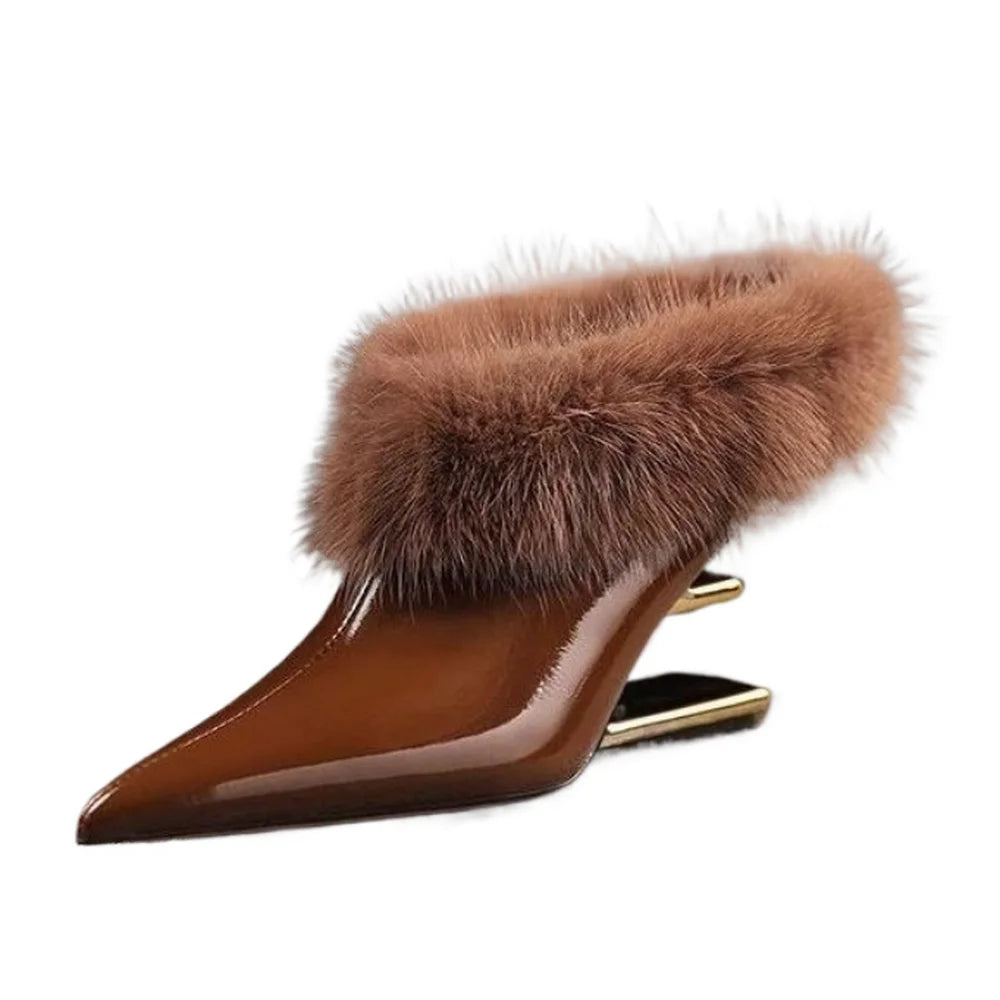 Nouvelles mules pour femmes, bottines à talon haut, chaussures d'hiver fourrées, pantoufles à bout pointu, chaussures compensées à enfiler