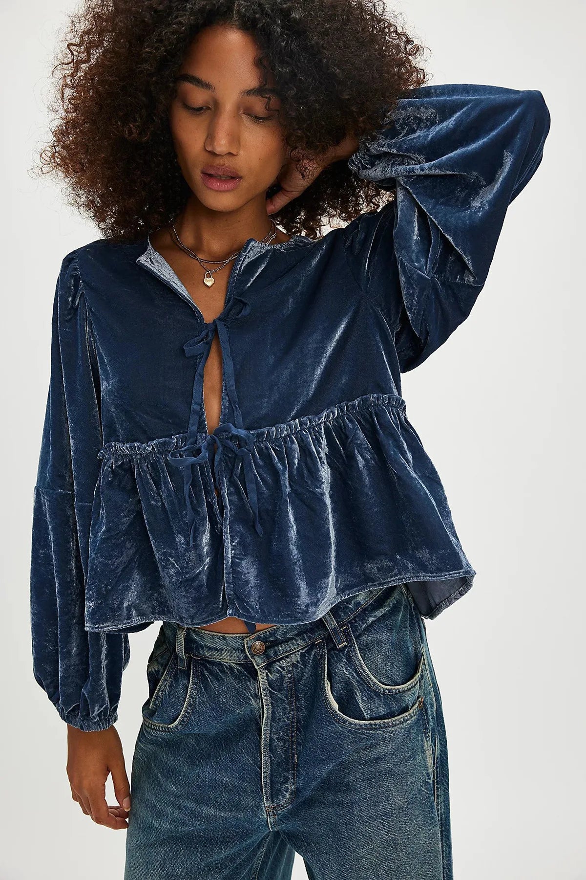 Vêtements pour femmes offre spéciale chemise en velours magasin indépendant nouveau Style dames doux décontracté cravate sangle chemise confortable hiver femmes
