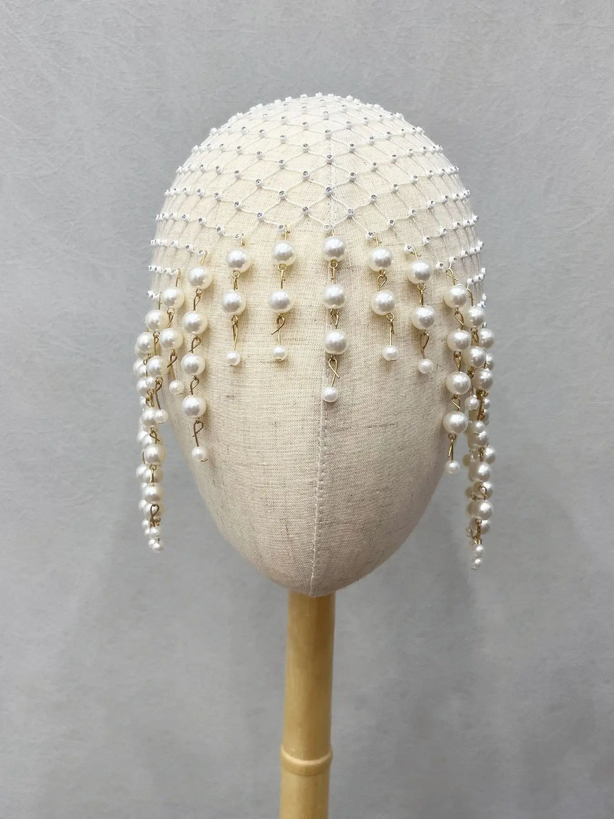Accessoires pour cheveux en perles de mariage, bandeaux de cheveux faits à la main avec pompon, couvre-chef de luxe pour femmes