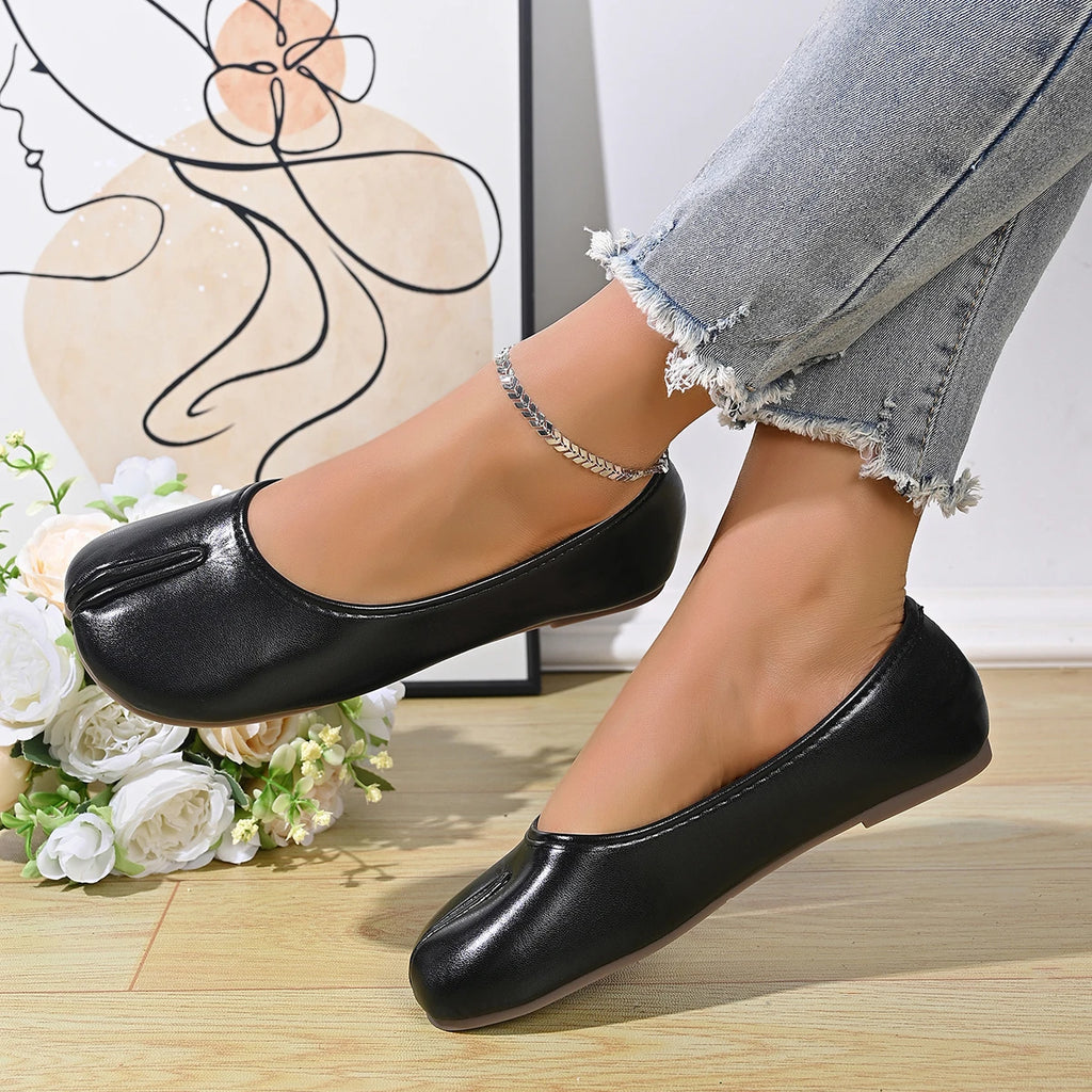 Chaussures Tabi en cuir PU tendance pour femmes, fabriquées à la main, chaussures plates de haute qualité, design de luxe, mules à bout fendu.