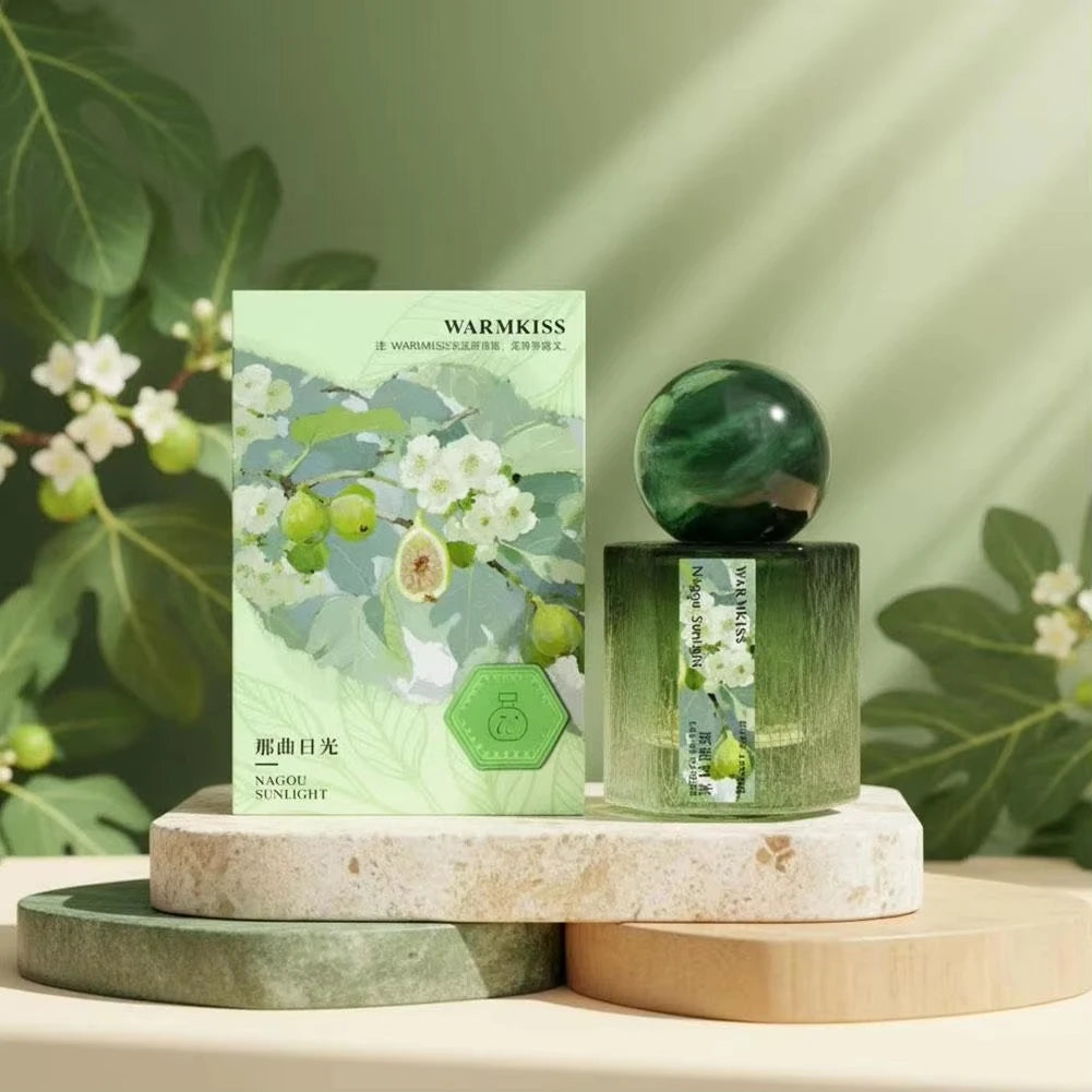 Parfum pour femmes 30ml, parfum longue durée, frais et doux, parfait pour offrir en cadeau à la famille, livré avec boîte.