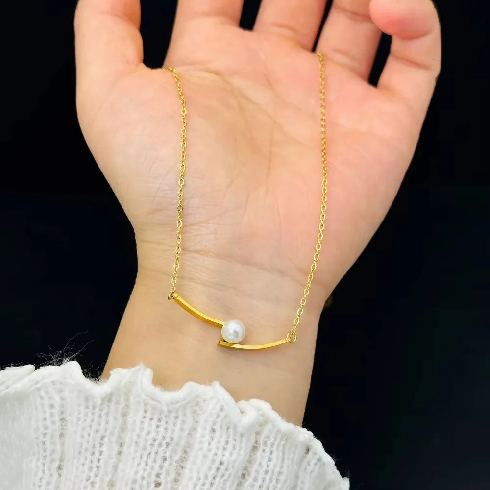 Collier pendentif perle de luxe pour femme, tour de cou croix, acier inoxydable, pas de décoloration, nouvelle mode, tempérament, cadeau accessoire bijoux