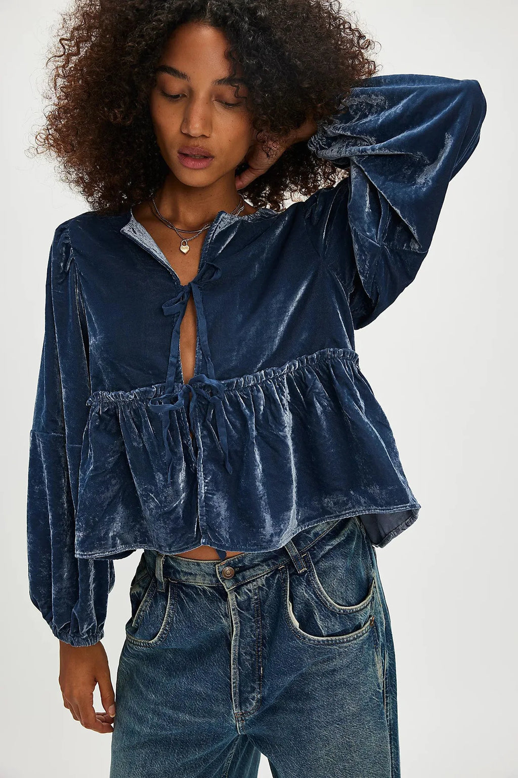 Vêtements pour femmes offre spéciale chemise en velours magasin indépendant nouveau Style dames doux décontracté cravate sangle chemise confortable hiver femmes