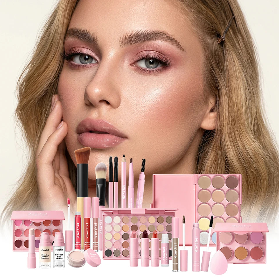 Ensemble de maquillage tout-en-un comprenant tous les cosmétiques, y compris le maquillage de base, le correcteur, le contour, le blush en poudre, le maquillage des sourcils, des yeux et des lèvres