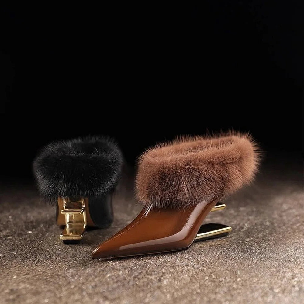 Nouvelles mules pour femmes, bottines à talon haut, chaussures d'hiver fourrées, pantoufles à bout pointu, chaussures compensées à enfiler